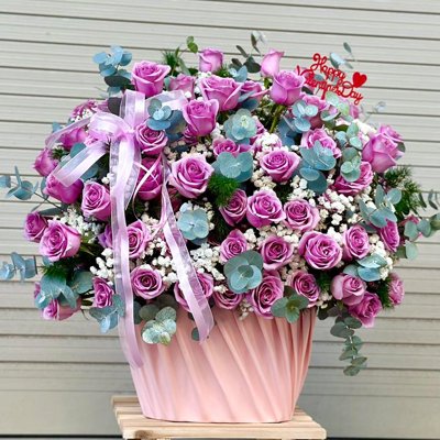 100 Lavender Roses in Basket (4mua BMS-007B2)